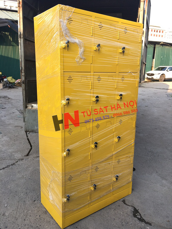 Tủ sắt locker 12 ngăn màu vàng theo yêu cầu tại Thanh Hóa