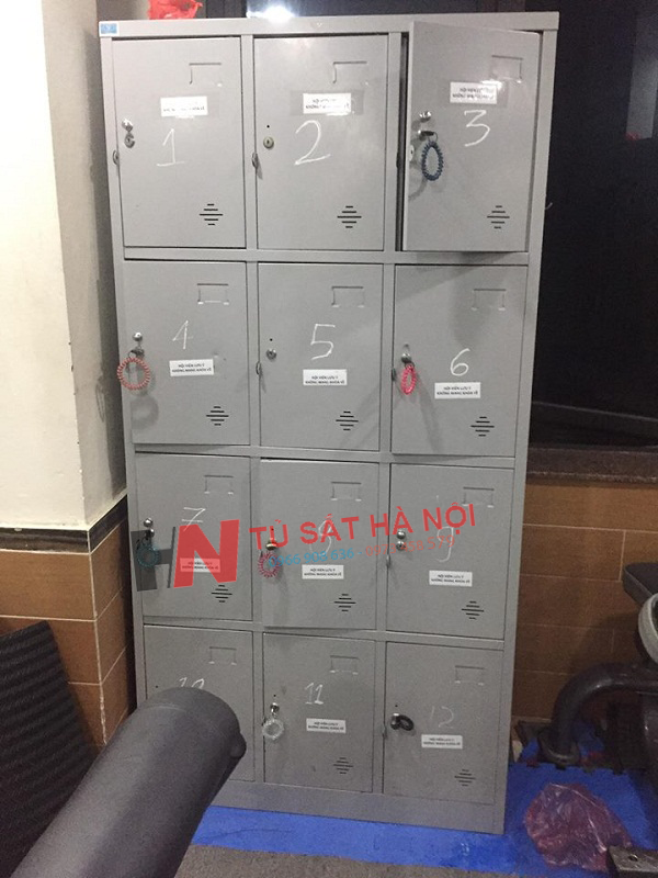 Tủ sắt locker 12 ngăn tại phòng tập gym Trung Văn Nam Từ Liêm 3