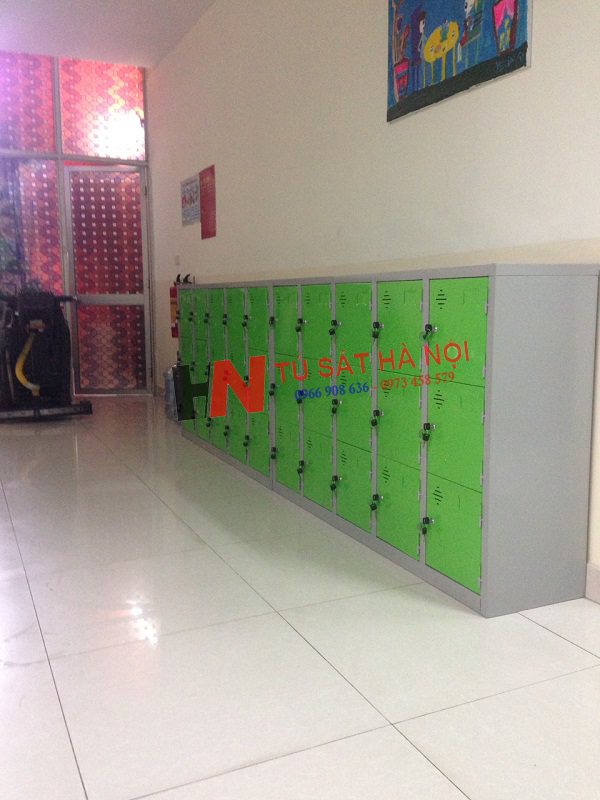 Phân phối tủ sắt locker 15 ngăn màu xanh tại trung tâm tiếng anh tp Bắc Giang 2