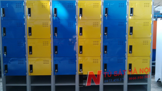 tu-sat-locker-cho-khu-cong-nghiep-nam-thang-long