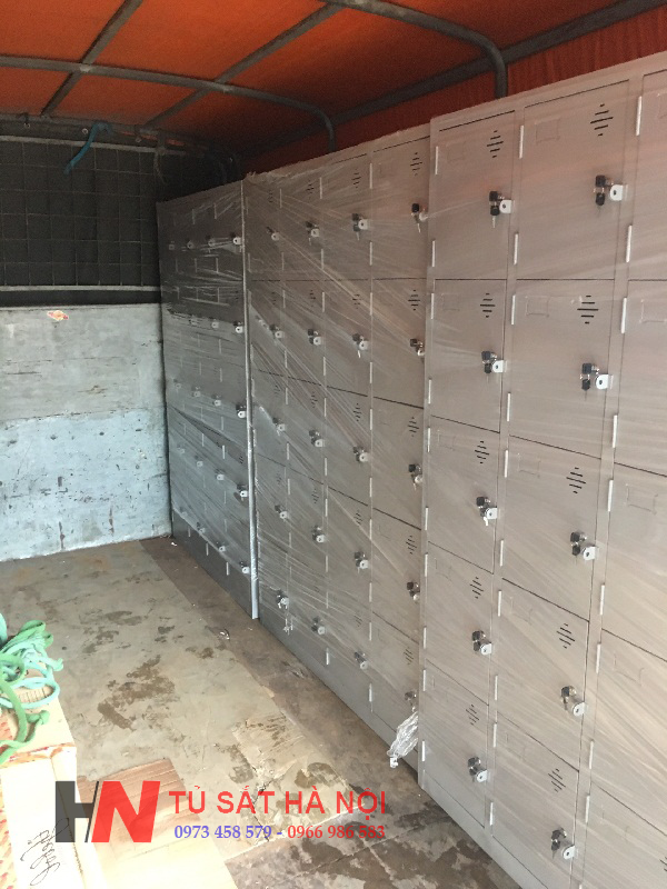 Nhận đơn hàng gửi xe locker 20 ngăn đến Nam Định 2