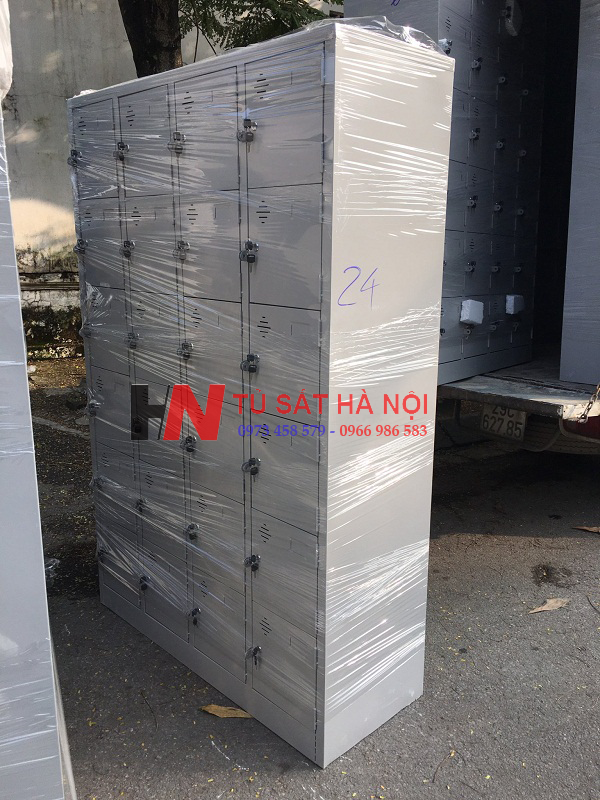 Phân phối tủ sắt locker 24 ngăn cho khách hàng tại Hòa Bình 3