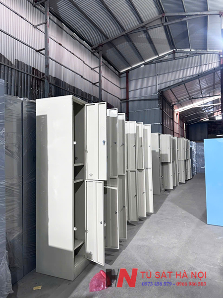 san-xuat-so-luong-lon-tu-sat-locker-2-ngan-1-cot