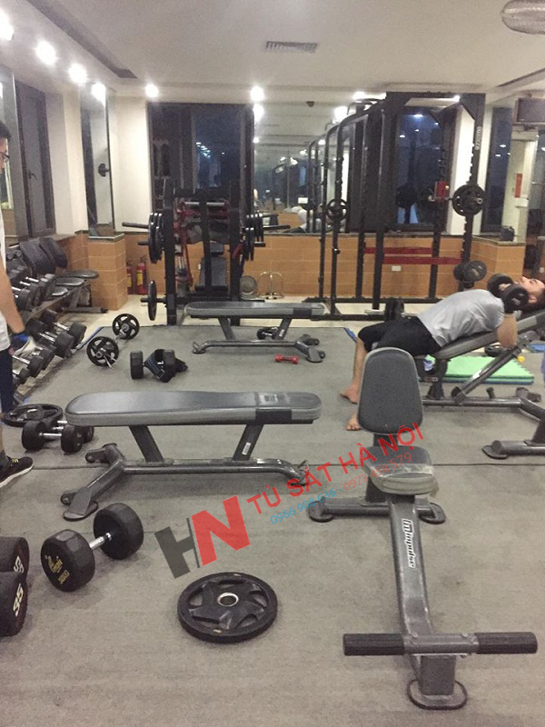 Tủ sắt locker 12 ngăn tại phòng tập gym Trung Văn Nam Từ Liêm