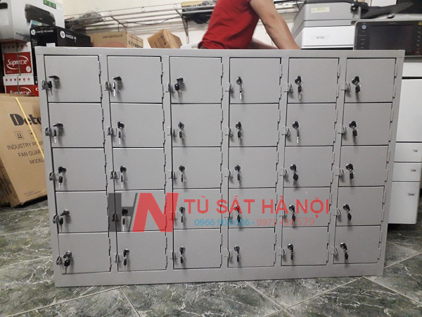 Hoàn thiện phân phối tủ locker 30 ngăn theo yêu cầu tại Thái Hà 1