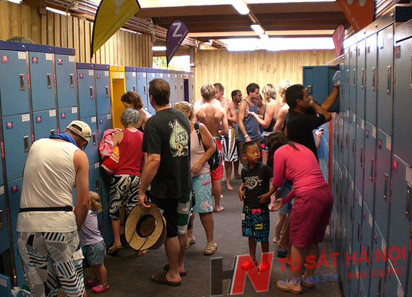 Tủ sắt locker giải quyết vấn đề bảo mật đồ tại nơi công cộng