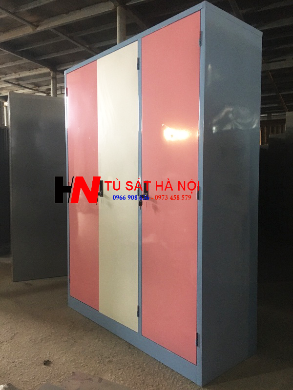 Tủ sắt quần áo phân phối cho khách hàng tại Đan Phượng Hà Nội 2